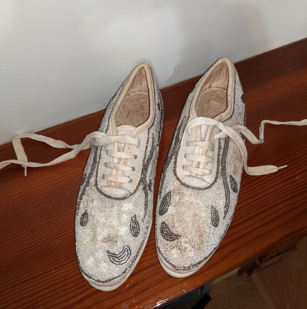 Vintage Sneakers From Beadz